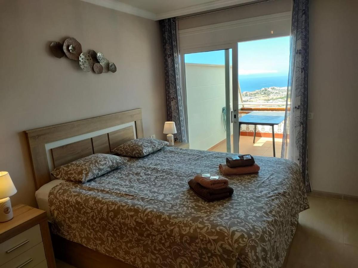 Beautiful Sunset View Apartment